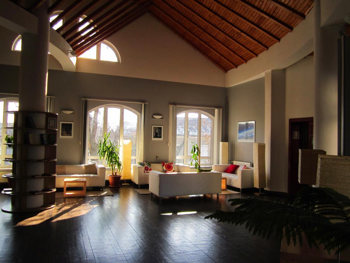 The Zen Hotel - Posticum Oradea Εξωτερικό φωτογραφία