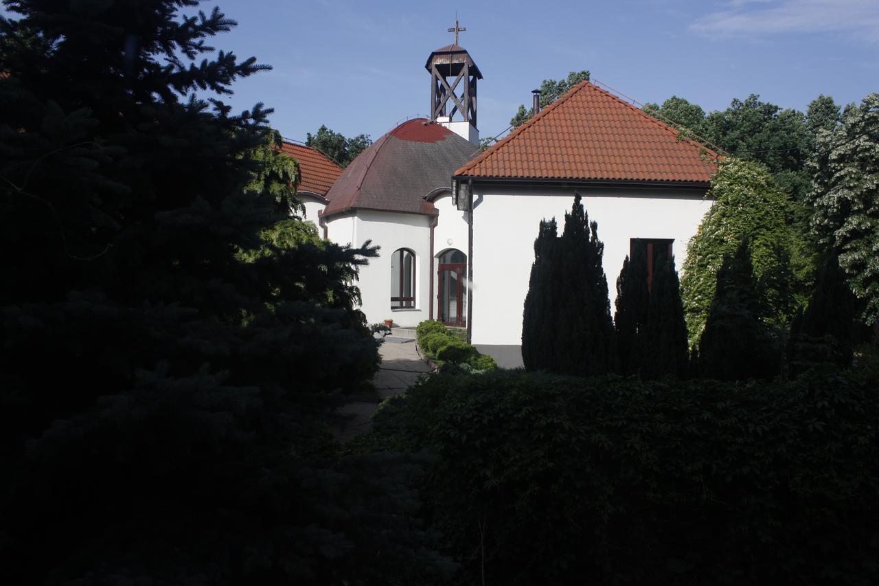 The Zen Hotel - Posticum Oradea Εξωτερικό φωτογραφία